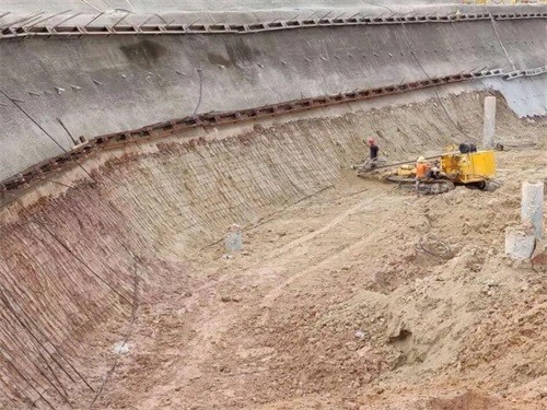 和林格尔基坑边坡加固
